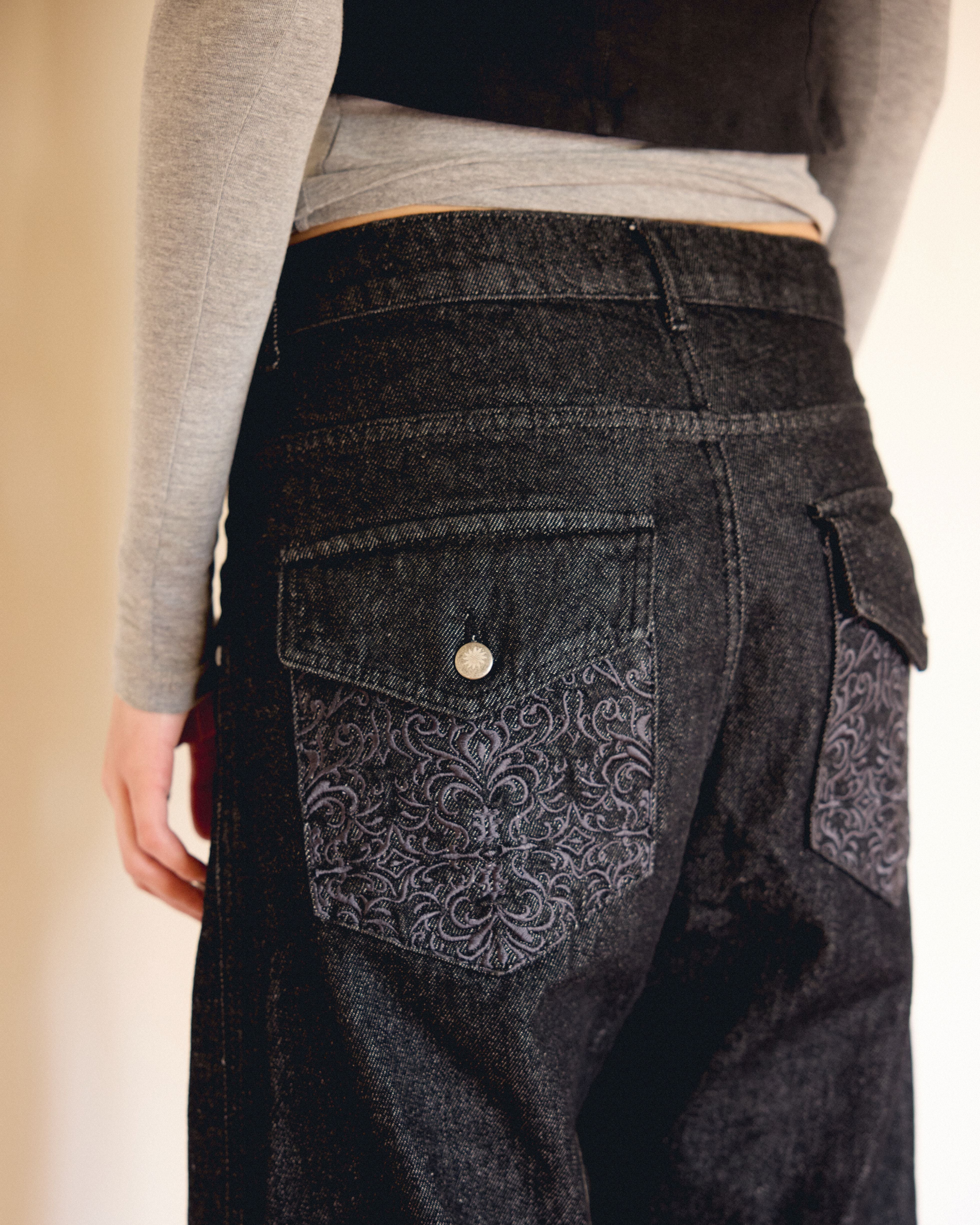 Identity Denim "V2" Raw Black