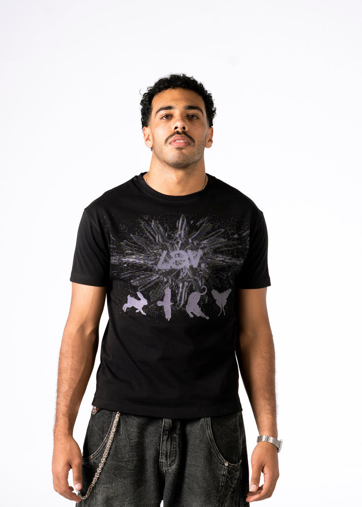Discovery Slim-Fit Tee